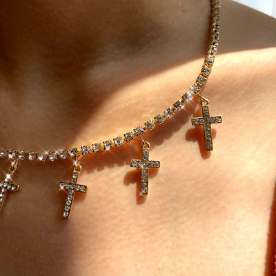 Lănțișor Sparkling Crosses - Vagance Jewelry